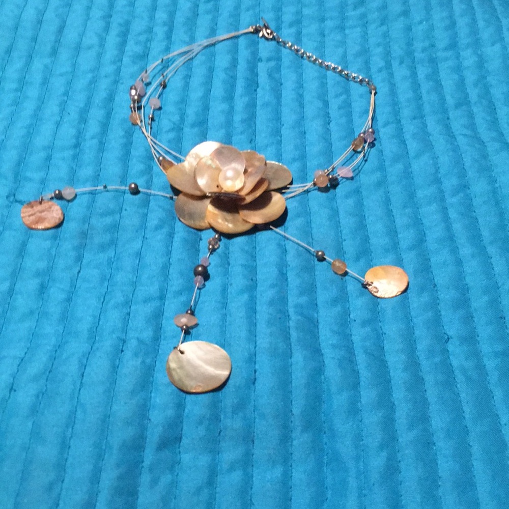 Flower necklace